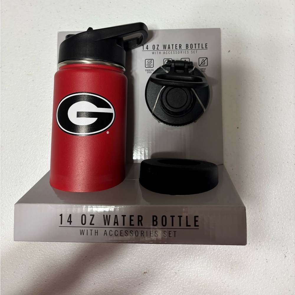 Georgia Red Water Bottle with Accessories Set